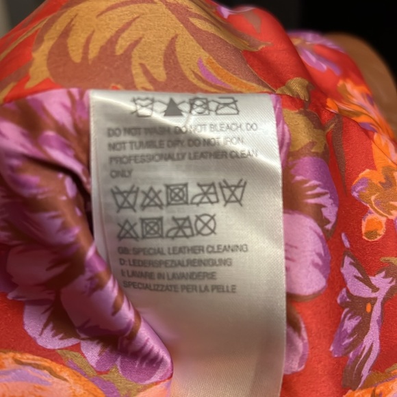 Butterscotch leather jacket. Snap button up - Picture 9 of 10